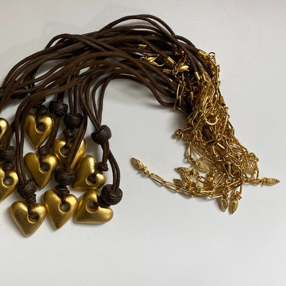12 pcs, Brown Cord Necklaces with Golden Antiqued Style Heart-Shaped Pendant - Picture 3 of 5